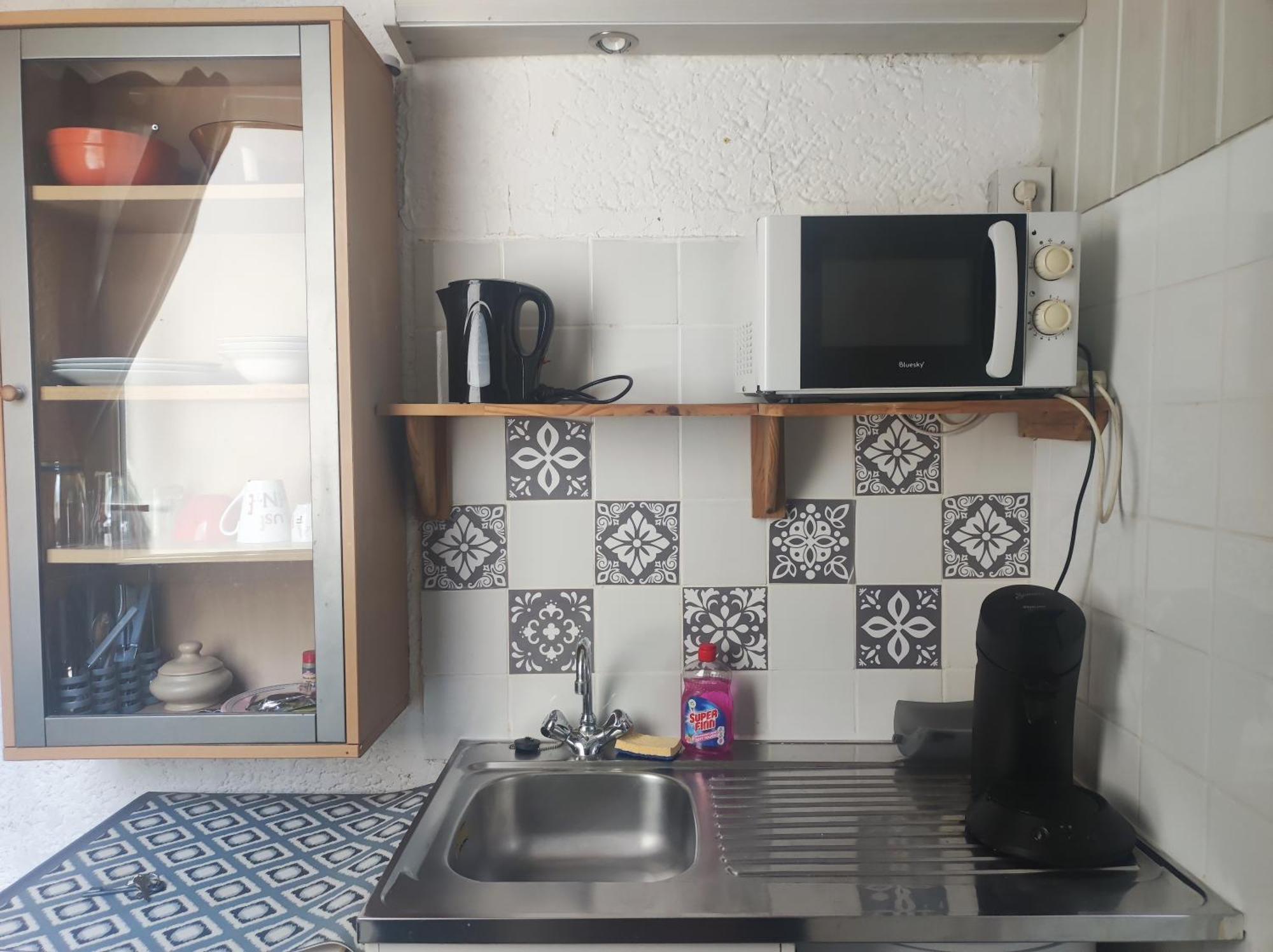 Apartmán Ingrid Mary Nîmes Pokoj fotografie