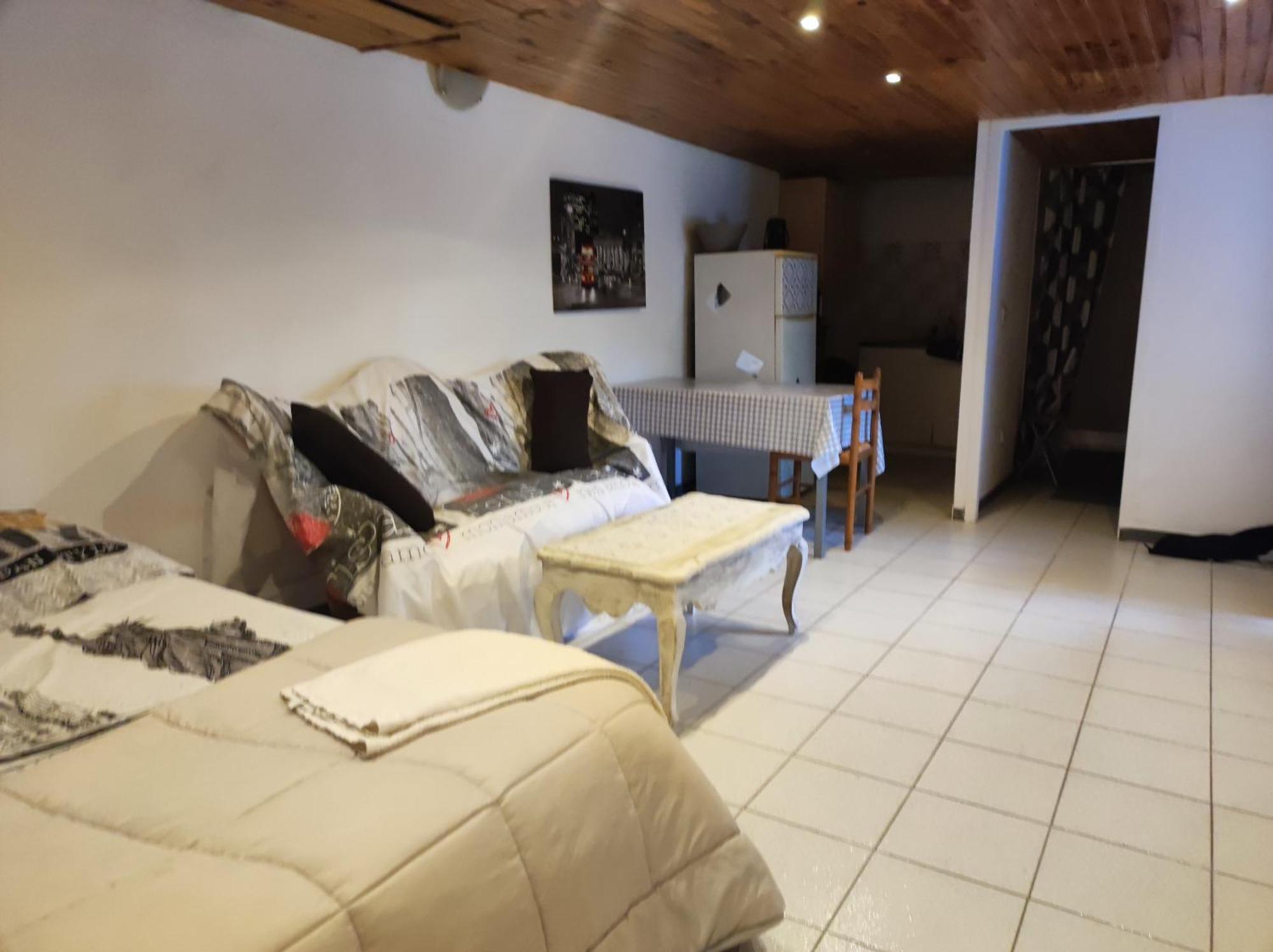 Apartmán Ingrid Mary Nîmes Pokoj fotografie