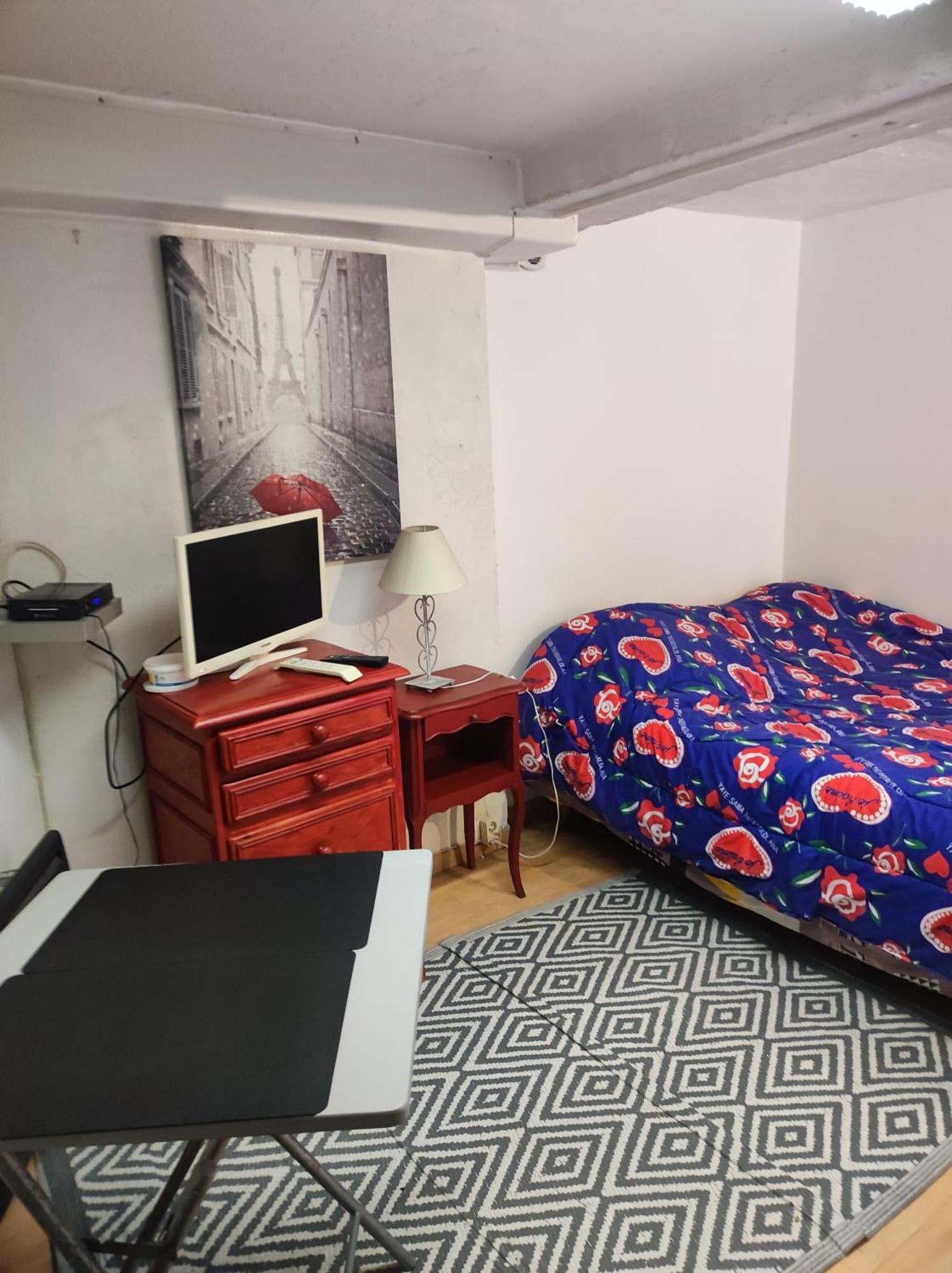 Apartmán Ingrid Mary Nîmes Pokoj fotografie